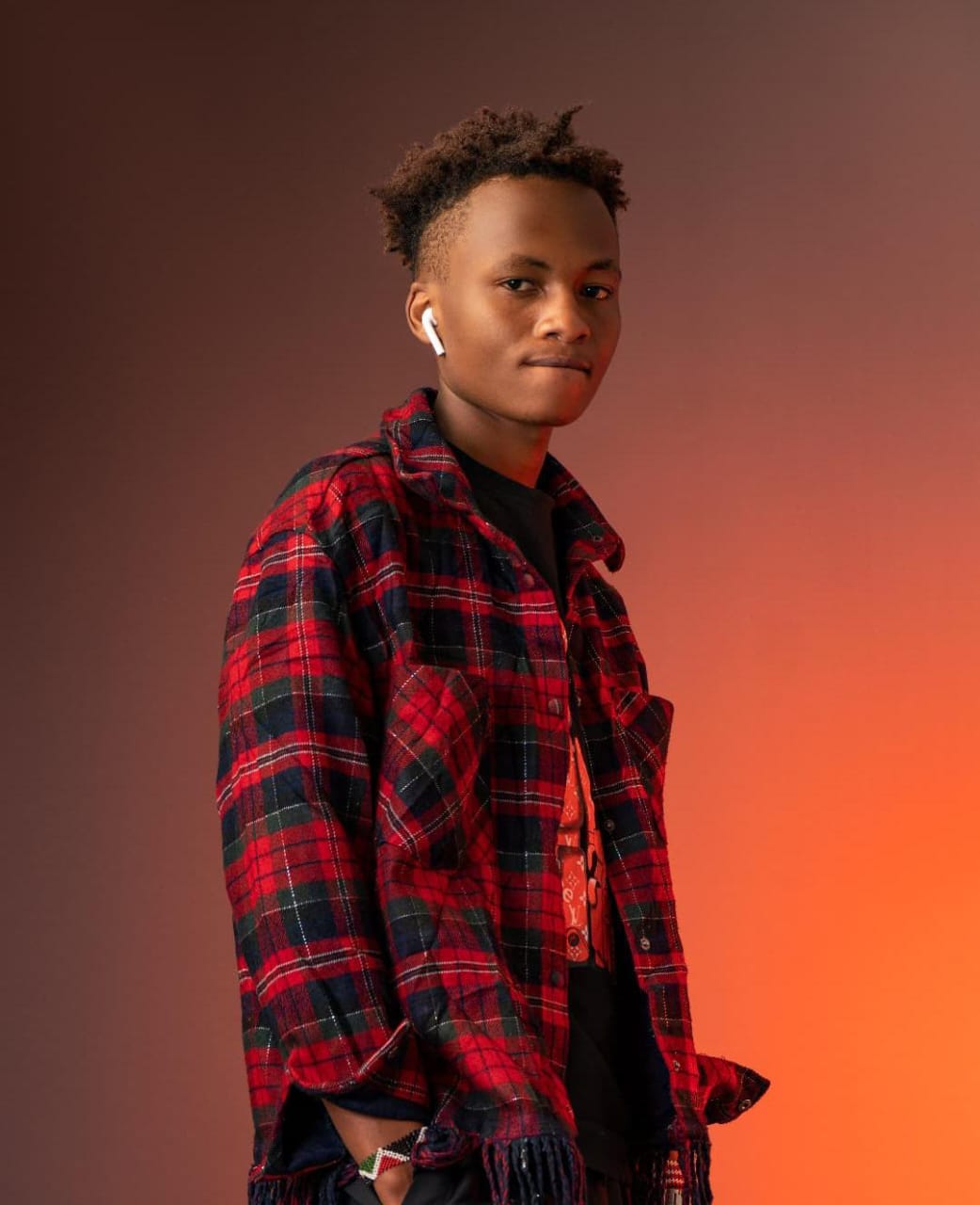 Shalkido Falls ill after A Show